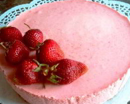 Клубничное суфле для торта
