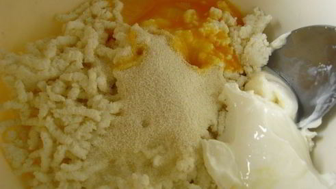 паровое творожное суфле с вишневым конфитюром