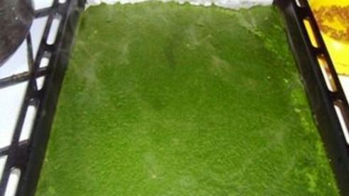 рыбный рулет-суфле со шпинатом