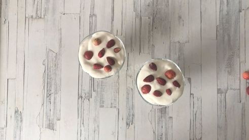 сливочное суфле с земляникой