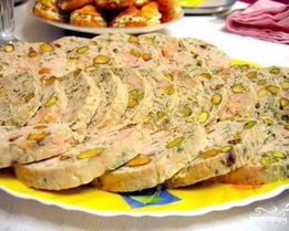 Суфле из курицы с фисташками