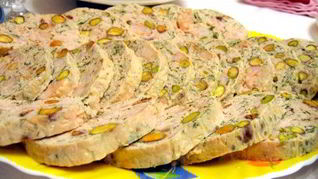 Суфле из курицы с фисташками