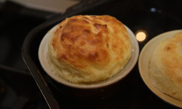 Рецепт сырного суфле с пряностями