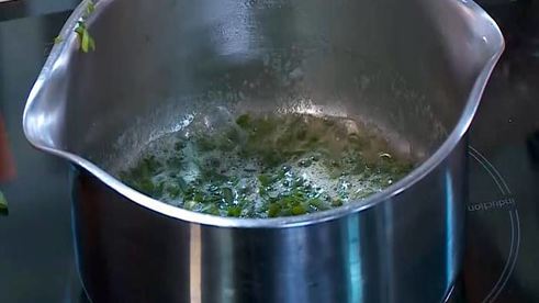 сырное суфле с зеленым луком и кукурузной мукой