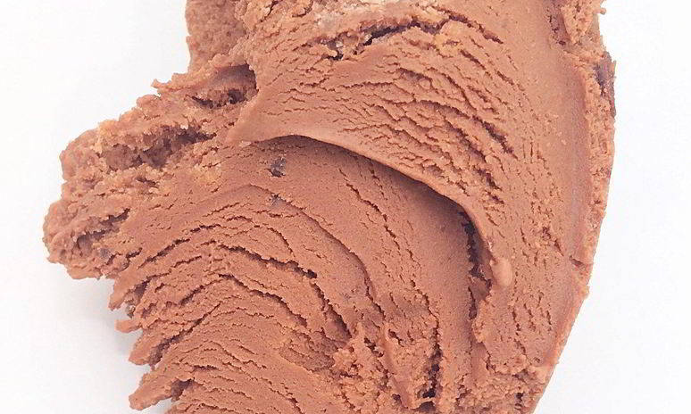 Рецепт тройного шоколадного замороженного йогурта