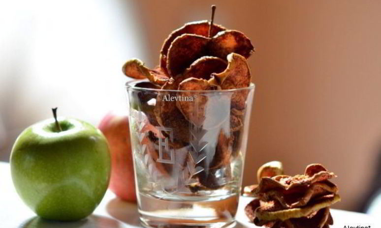 Рецепт яблочных чипсов с корицей