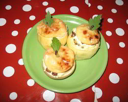 Яблоки, запеченные с творогом