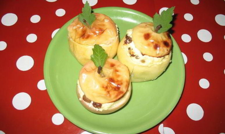 Рецепт яблок, запеченных с творогом
