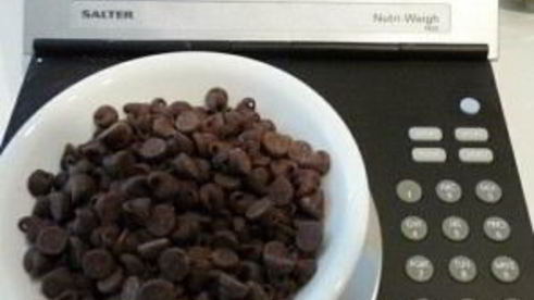 ягоды клубники в шоколаде