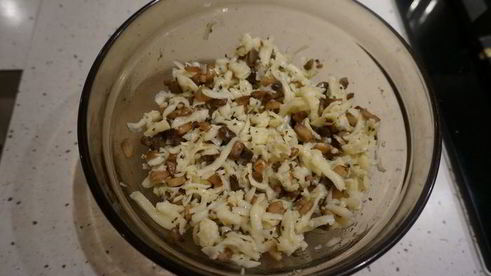 аранчини с моцареллой и грибами