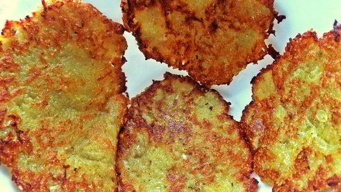 драники из картофеля, кабачка и яблока