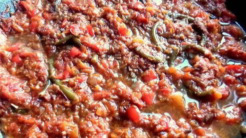 фрикадельки с гречкой