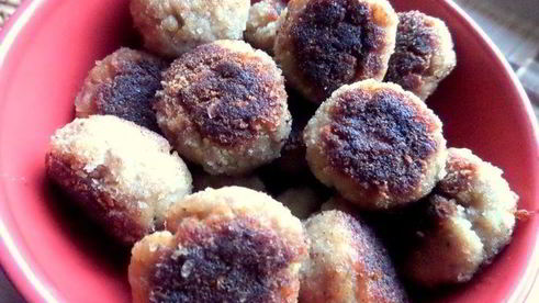 фрикадельки с гречкой