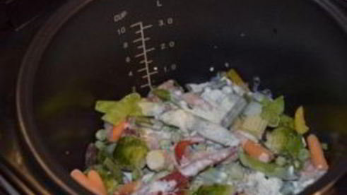 фрикадельки с овощами