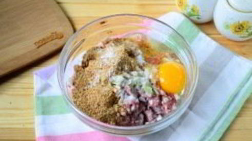 фрикадельки с вишневым соусом