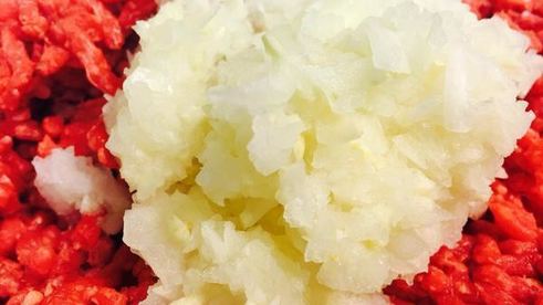 фрикадельки в грибном соусе