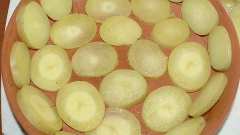 фрикадельки в картофельных сотах