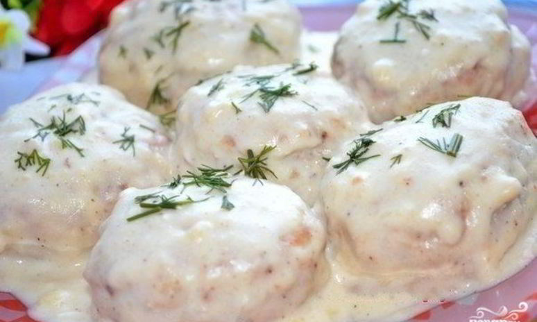Рецепт фрикаделек в молочном соусе