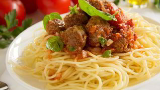 Фрикадельки в соусе