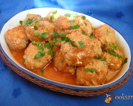 Фрикадельки в томатном соусе