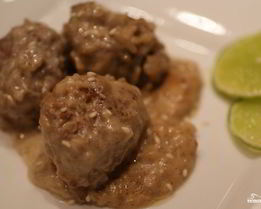 Фрикадельки в воке