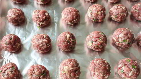 красное карри с фрикадельками