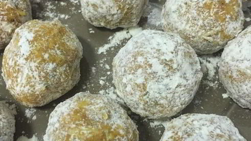 куриные фрикадельки с моцареллой