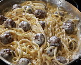 Макароны с фрикадельками