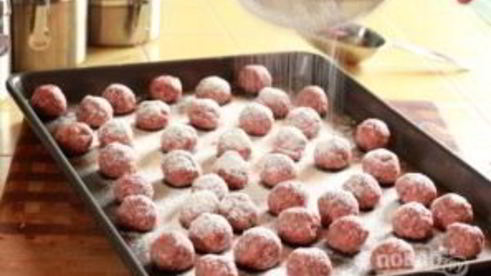 макароны с фрикадельками