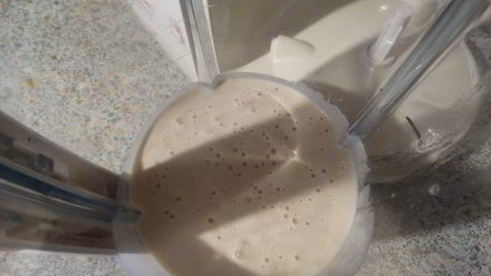 мясные фрикадельки с хреном тушёные в майонезе из фасоли