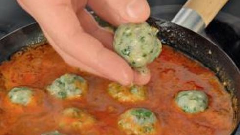 рыбные фрикадельки в имбирном соусе