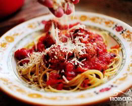Спагетти с фрикадельками
