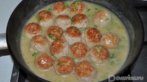 свиные фрикадельки в горчично-медовом соусе