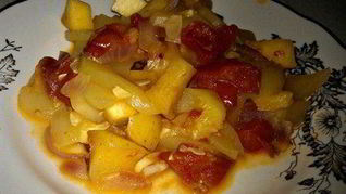 Гарнир из кабачков с яблоками