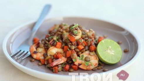 чечевица с креветками
