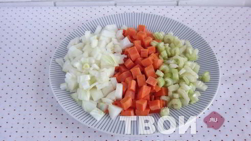 чечевица с овощами