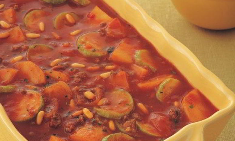 Рецепт картофеля и цуккини в соусе болоньезе