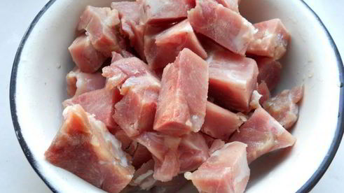 картофель отварной с индюшиным мясом и сыром