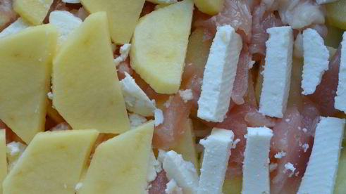 картофель с курицей и адыгейским сыром