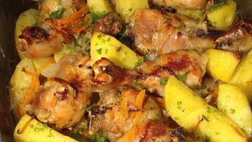 картофель с курицей в духовке