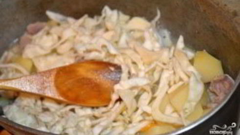 картофель с мясом и овощами