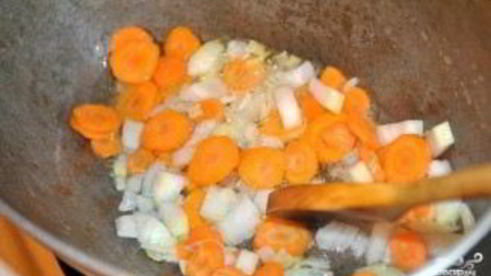 картофель с мясом и овощами