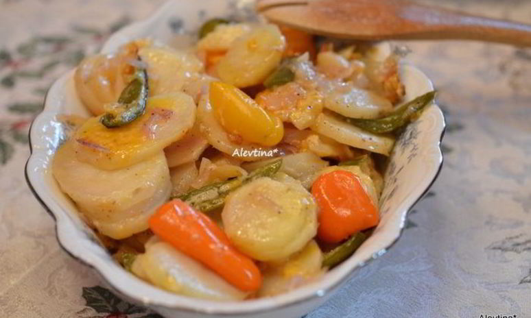 Рецепт картофеля с перцами в фольге