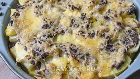 картошка с грибным фаршем в духовке