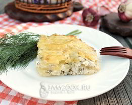 Картошка со сметаной и чесноком в духовке