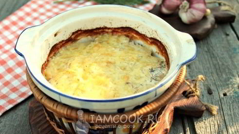 картошка со сметаной и чесноком в духовке