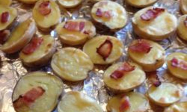 Рецепт картошки в духовке с салом