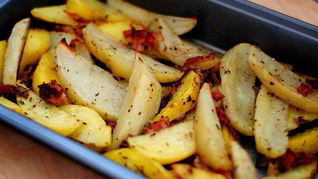 Пряный картофель с беконом