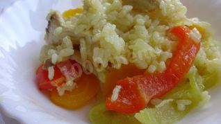 Рис с курицей и овощами