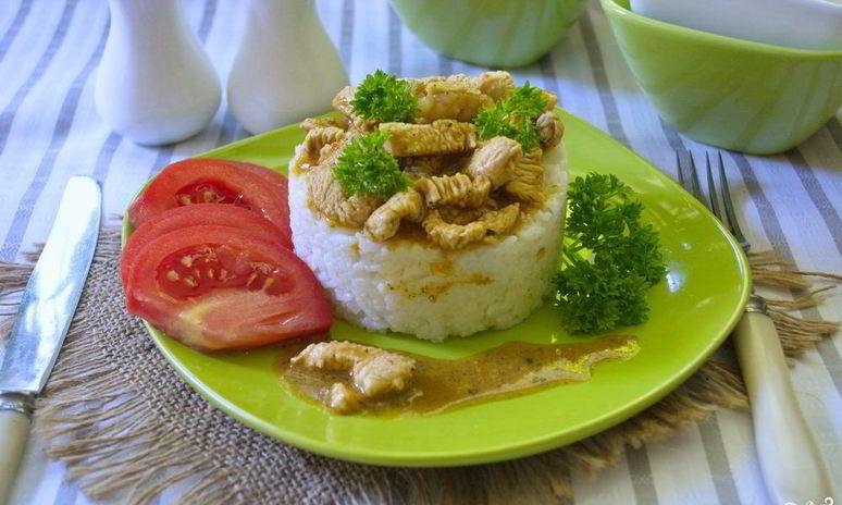 Рецепт риса с курицей под соусом